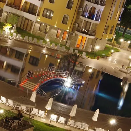 Studio Kris Royal Sun شقة فندقية ساني بيتش